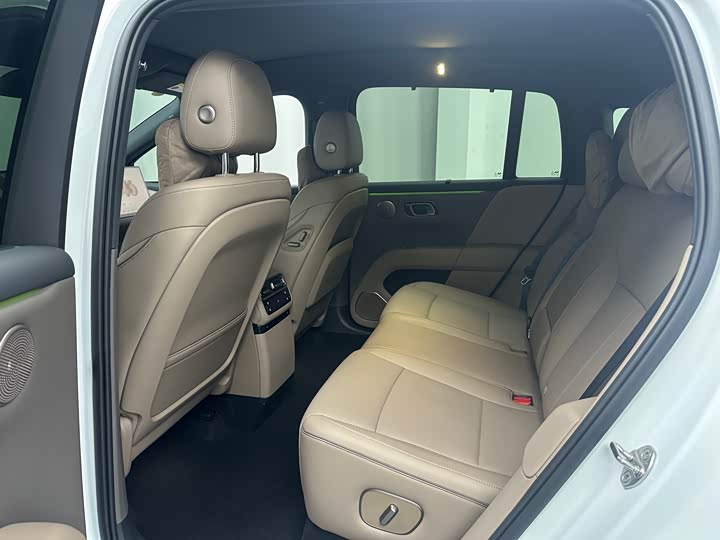 LiXiang i6 2025 2025款 两驱标准版