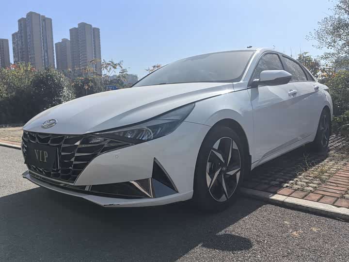 Hyundai Elantra N line 2023 2023款 1.5L CVT LUX尊贵版