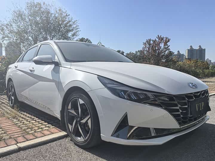 Hyundai Elantra N line 2023 2023款 1.5L CVT LUX尊贵版