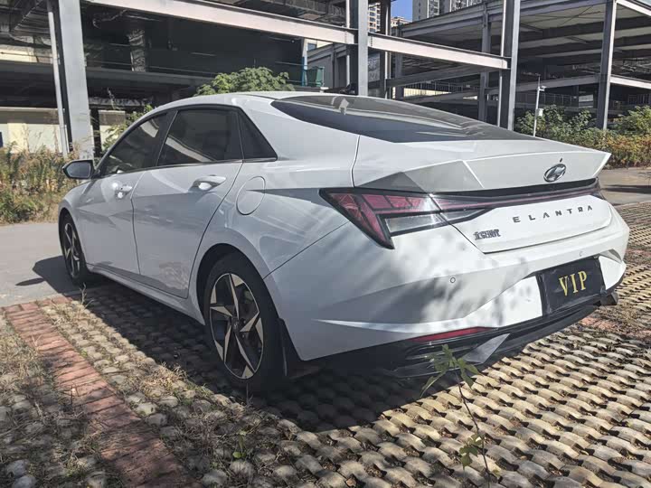 Hyundai Elantra N line 2023 2023款 1.5L CVT LUX尊贵版