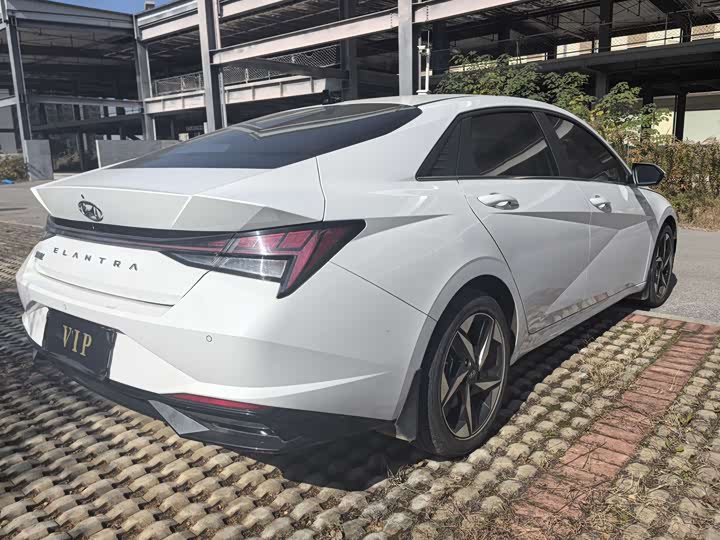 Hyundai Elantra N line 2023 2023款 1.5L CVT LUX尊贵版