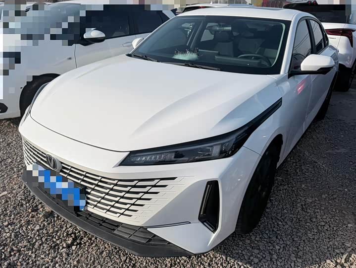 Changan Yida 2023 2023款 蓝鲸NE 1.5T GDI DCT尊贵型