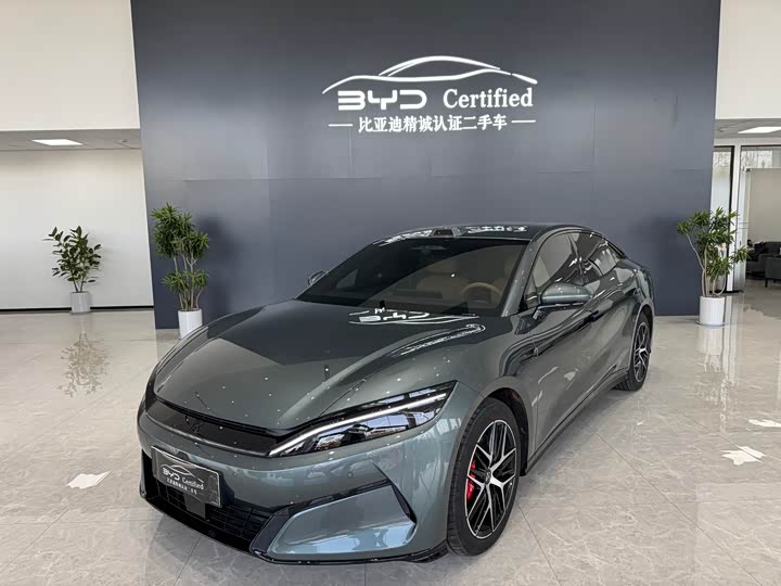 BYD Han L 2025 2025款 DM-p 四驱激光雷达旗舰型