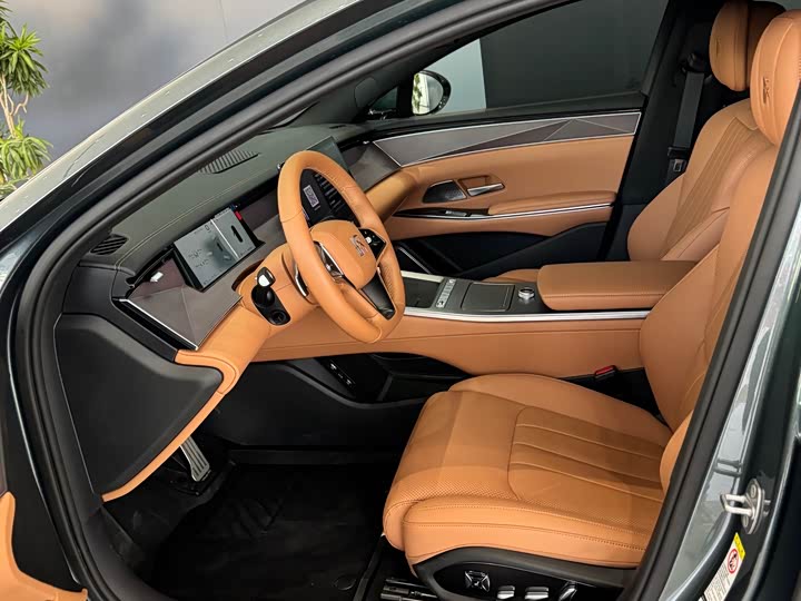 BYD Han L 2025 2025款 DM-p 四驱激光雷达旗舰型