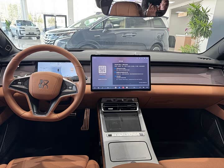 BYD Han L 2025 2025款 DM-p 四驱激光雷达旗舰型