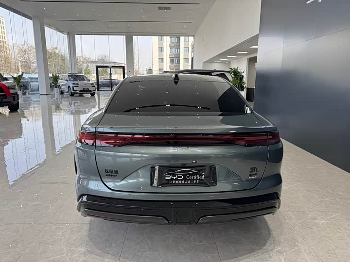 BYD Han L 2025 2025款 DM-p 四驱激光雷达旗舰型