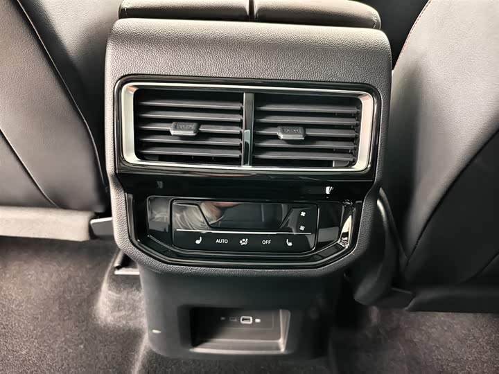 Volkswagen Teramont X 2024 2024款 途昂X 380TSI 四驱龙祥版