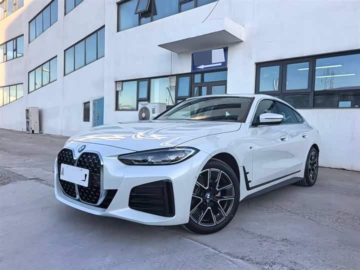 BMW 4 Series 2023 2023款 425i Gran Coupe M运动套装