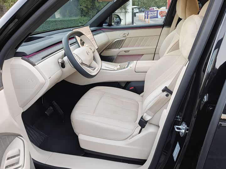 Nio Onvo L90 2025 2025款 Max 六座版