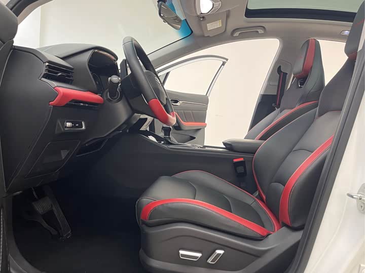 Geely Emgrand GS 2021 2021款 1.4T CVT尊贵型