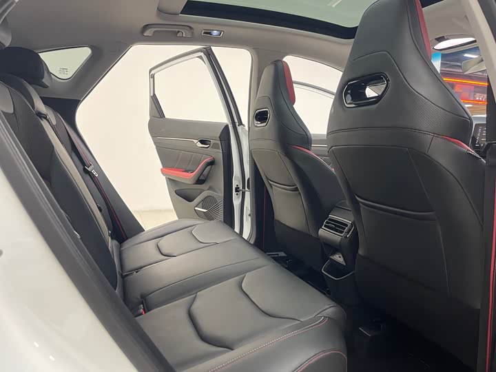 Geely Emgrand GS 2021 2021款 1.4T CVT尊贵型