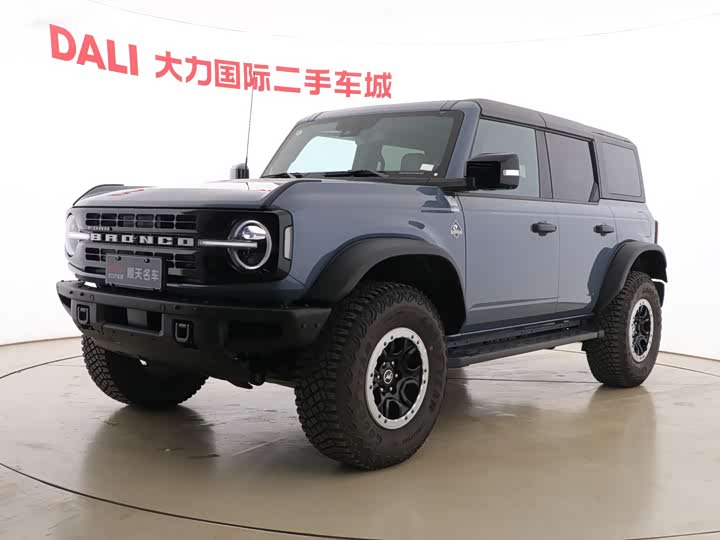 Ford Bronco 2024 2024款 2.3T 长滩大脚越野版
