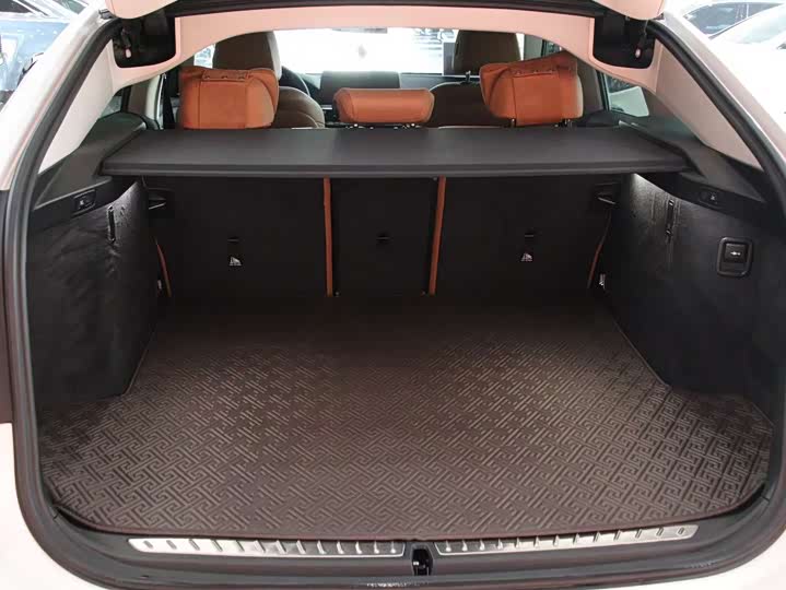 BMW 6 Series GT 2022 2022款 630i 豪华设计套装