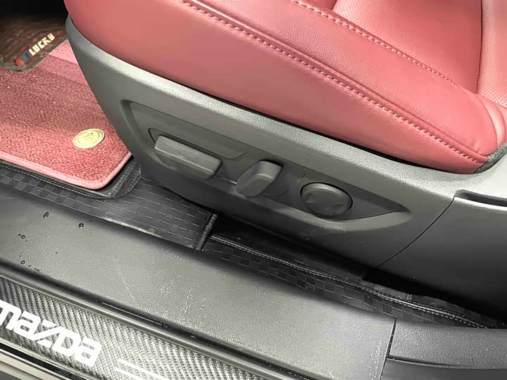 Mazda CX-30 2022 2022款 2.0L 自动耀悦型黑曜版