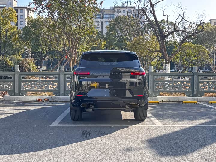 Land Rover Range Rover Sport 2024 2024款 400PS Dynamic SE