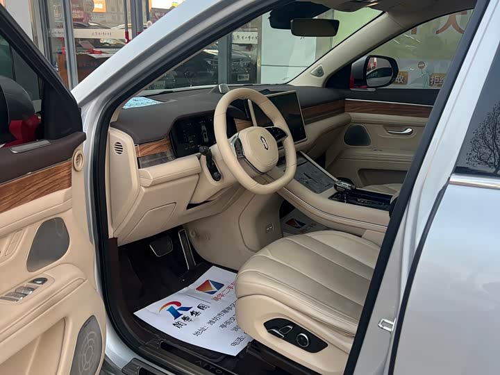 Aito M7 2024 2024款 1.5T 后驱Plus版 5座