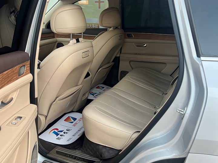 Aito M7 2024 2024款 1.5T 后驱Plus版 5座