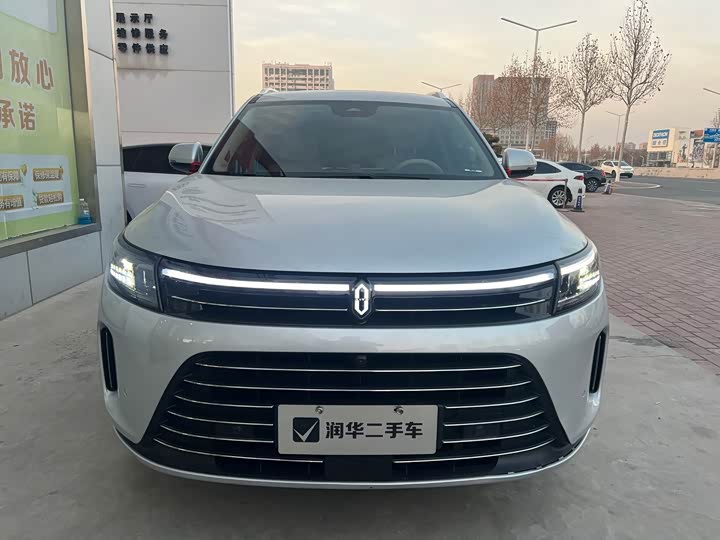 Aito M7 2024 2024款 1.5T 后驱Plus版 5座