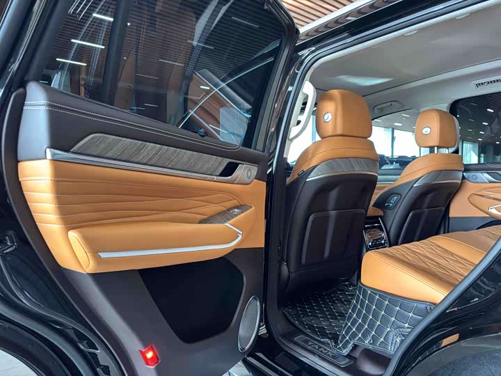 Tank 500 2023 2023款 3.0T 运动版 造境型 5座