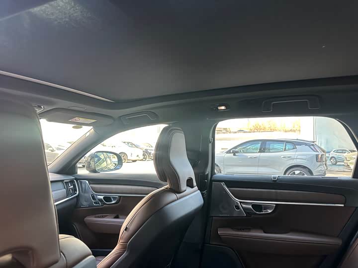 Volvo V90 2024 2024款 Cross Country B5 AWD 智尊版