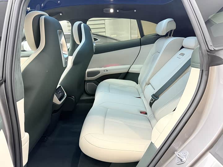 Xiaomi YU7 2025 2025款 超长续航高性能四驱Max版