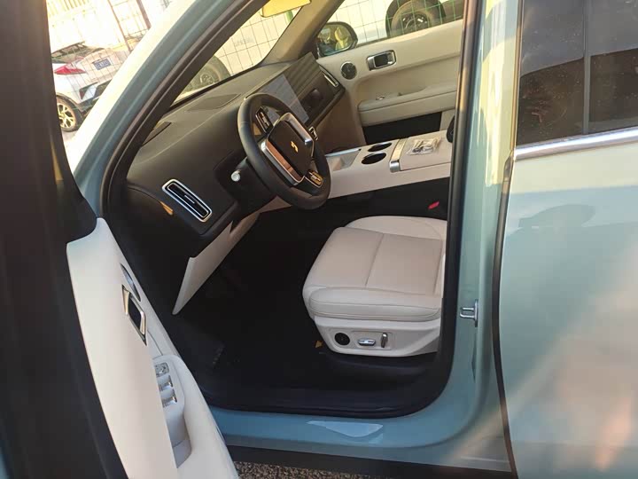 LiXiang L6 2025 2025款 Max 智能焕新版