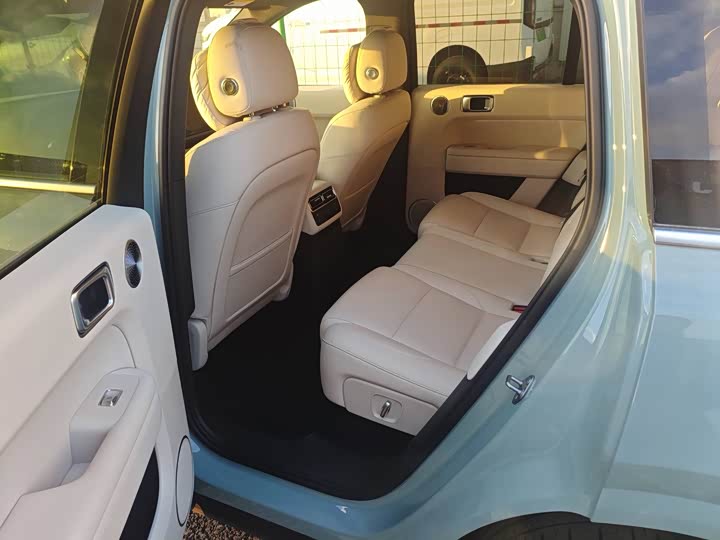 LiXiang L6 2025 2025款 Max 智能焕新版