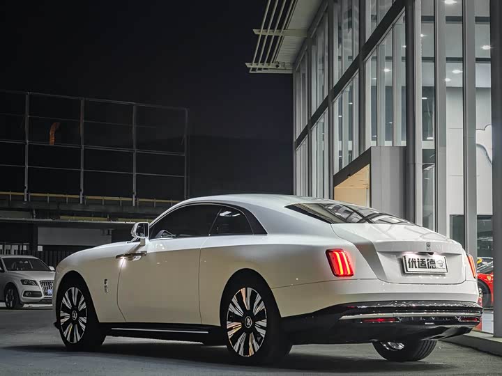 Rolls-Royce Spectre 2024 2024款 标准型