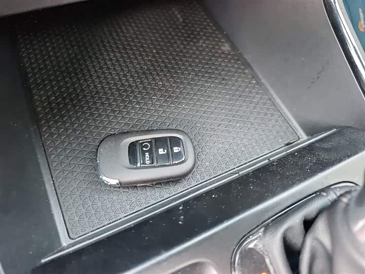 Honda Breeze 2025 2025款 240TURBO 两驱豪华版 5座