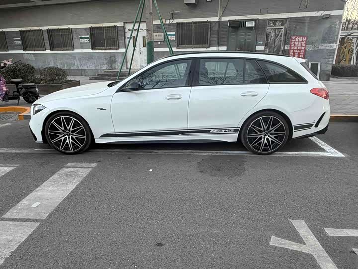 Mercedes-Benz C-Class AMG 2023 2023款 AMG C 43 4MATIC 旅行轿车 特别版