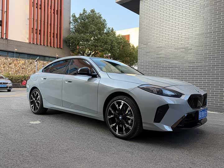 BMW 2 Series 2025 2025款 225L M运动套装