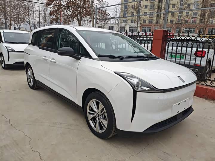 Bestune NAT 2022 2022款 舒享出行版 100kW 425km