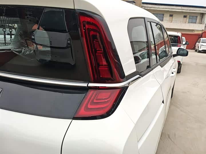 Bestune NAT 2022 2022款 舒享出行版 100kW 425km