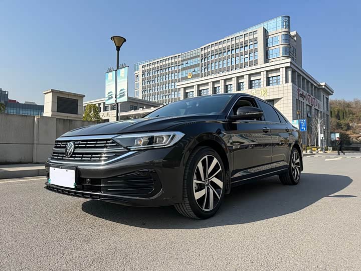 Volkswagen Sagitar L 2025 2025款 200TSI DSG超越版