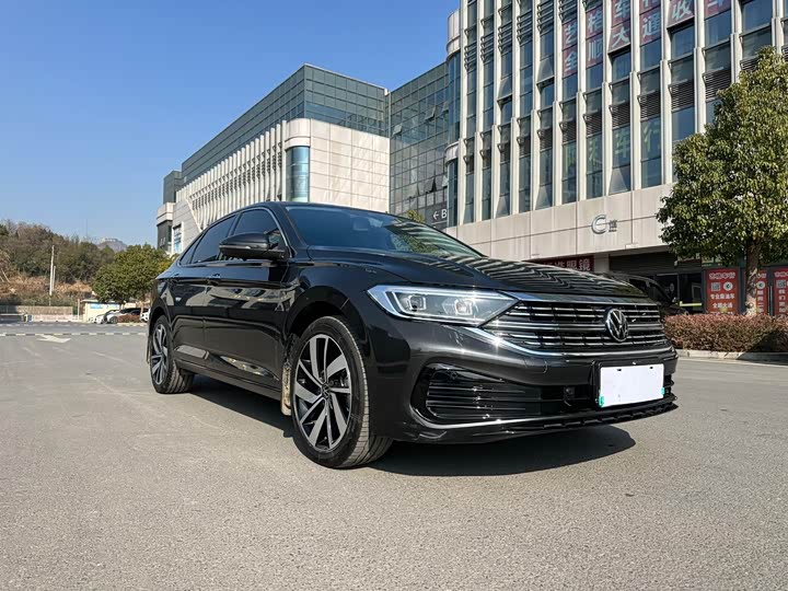 Volkswagen Sagitar L 2025 2025款 200TSI DSG超越版