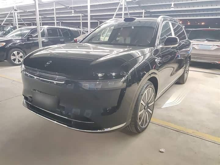 Aito M9 2025 2025款 增程 Ultra版 52kWh 6座版