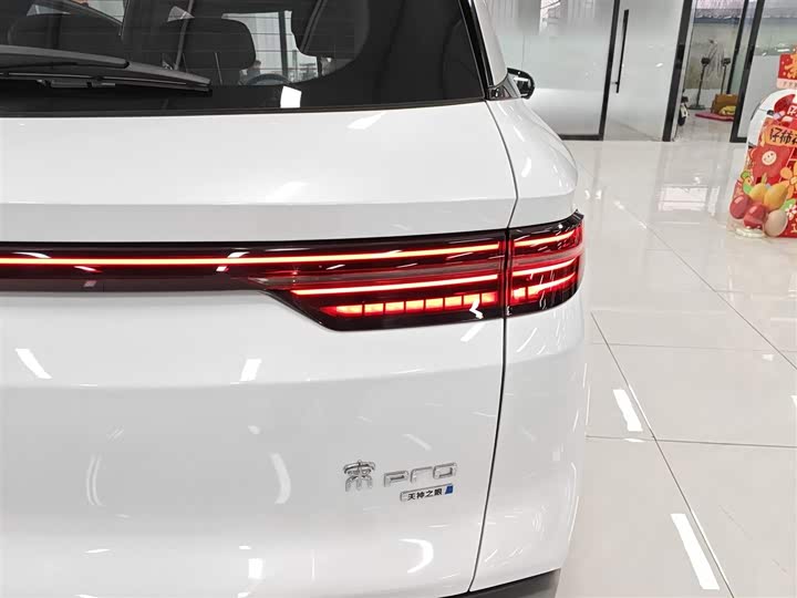 BYD Song Pro Hybrid 2025 2025款 第二代 智驾版 DM-i 115KM卓越型