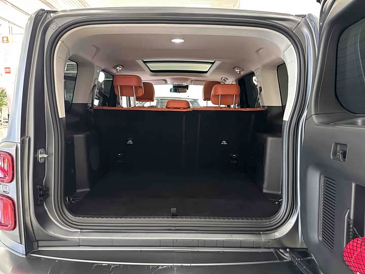 Haval H9 2024 2024款 2.0T 汽油四驱极境版