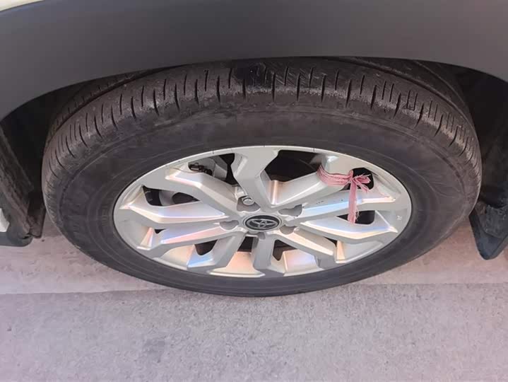 Toyota Frontlander 2024 2024款 2.0L CVT精英版