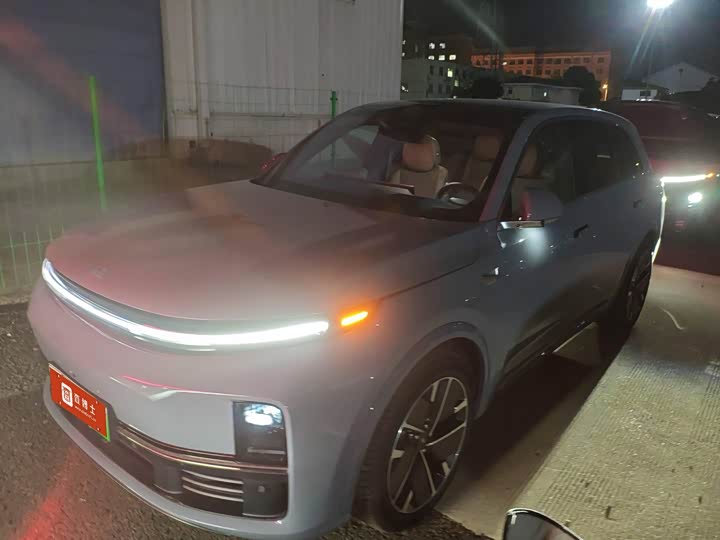 LiXiang L7 2025 2025款 Max 智能焕新版