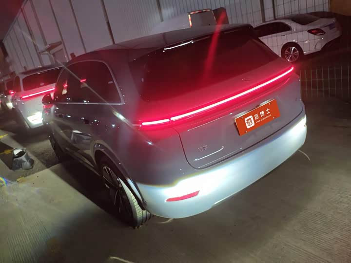 LiXiang L7 2025 2025款 Max 智能焕新版