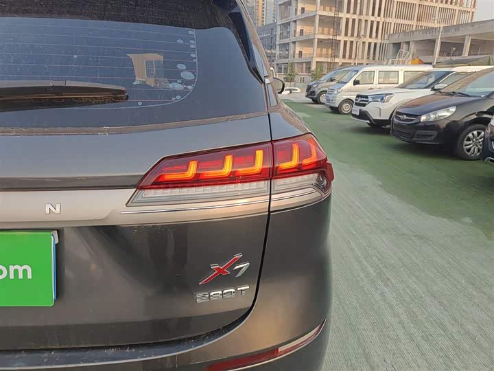 Changan Oshan X7 2021 2021款 1.5T 自动尊享型