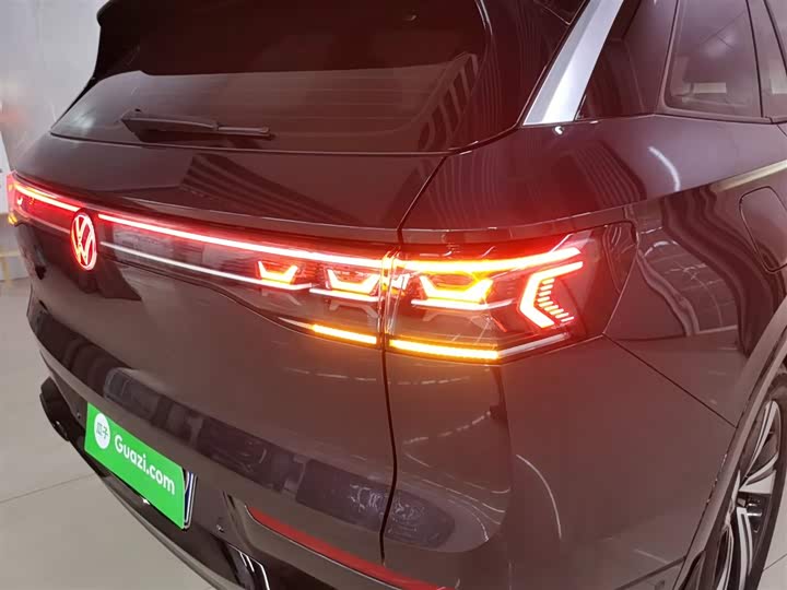 Volkswagen Tavendor 2023 2023款 380TSI 四驱R-Line巡游版