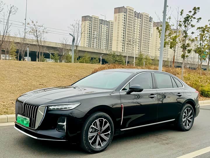 2025 Hongqi H5