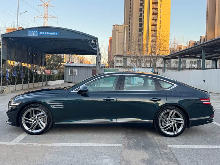 Genesis G80 2024 2024款 2.5T 四驱旗舰版
