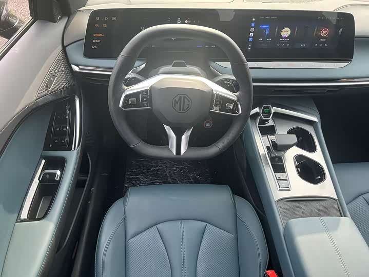 MG Motor 7 2023 2023款 2.0T 自动Trophy+激擎耀世版