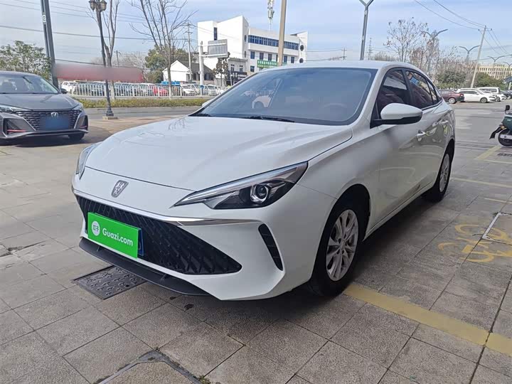 Roewe i5 2023 2023款 1.5L 手动舒享版