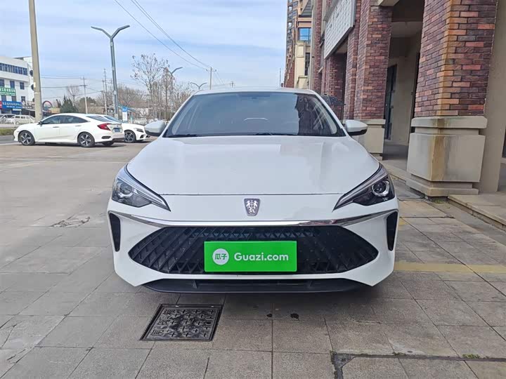 Roewe i5 2023 2023款 1.5L 手动舒享版