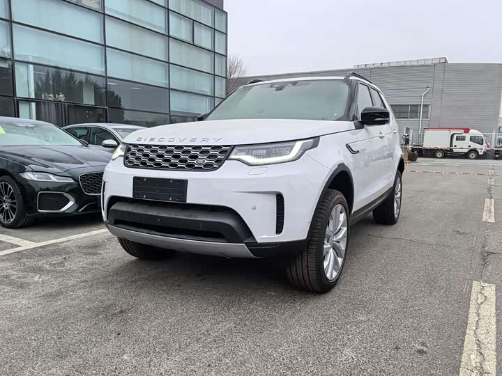 2025 Land Rover Discovery