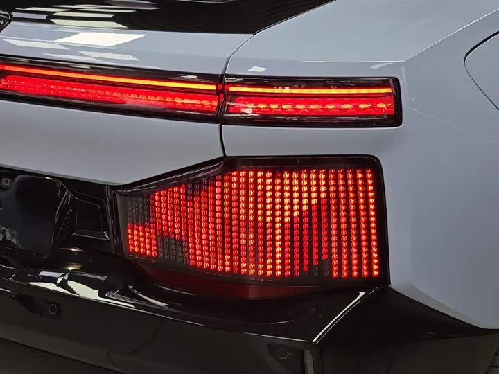 HiPhi Z 2023 2023款 四座版